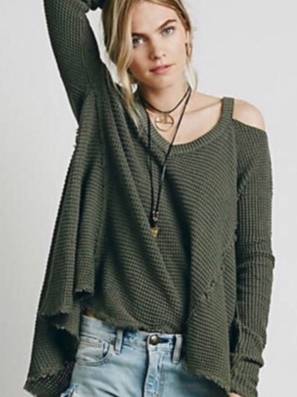 NWT Free People Cold Shoulder Size Large Thermal Swing Sweater in Fatigue Green